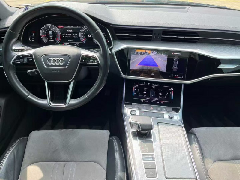 中山22年奥迪A6L7