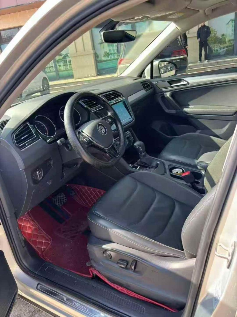 张家口19年大众途观6