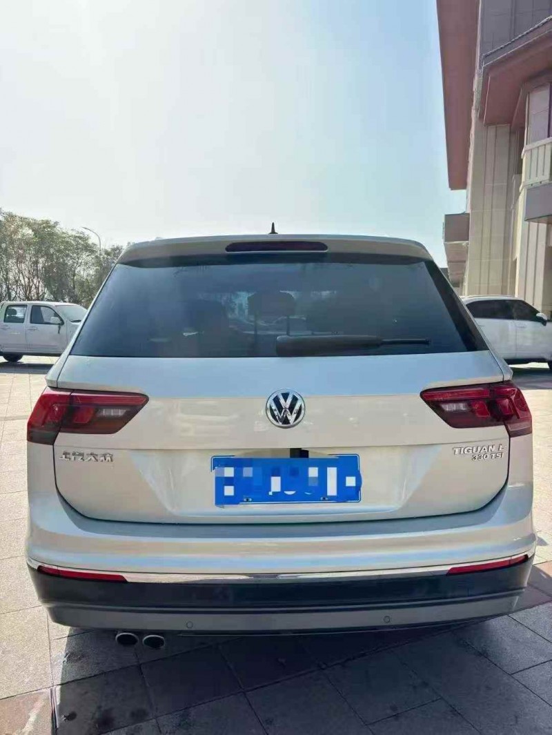 张家口19年大众途观7