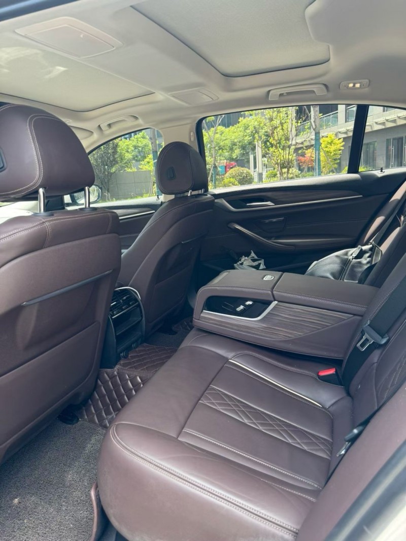 南昌19年宝马5系5