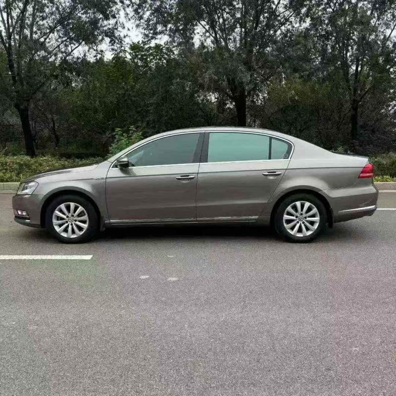 青岛14年大众迈腾6