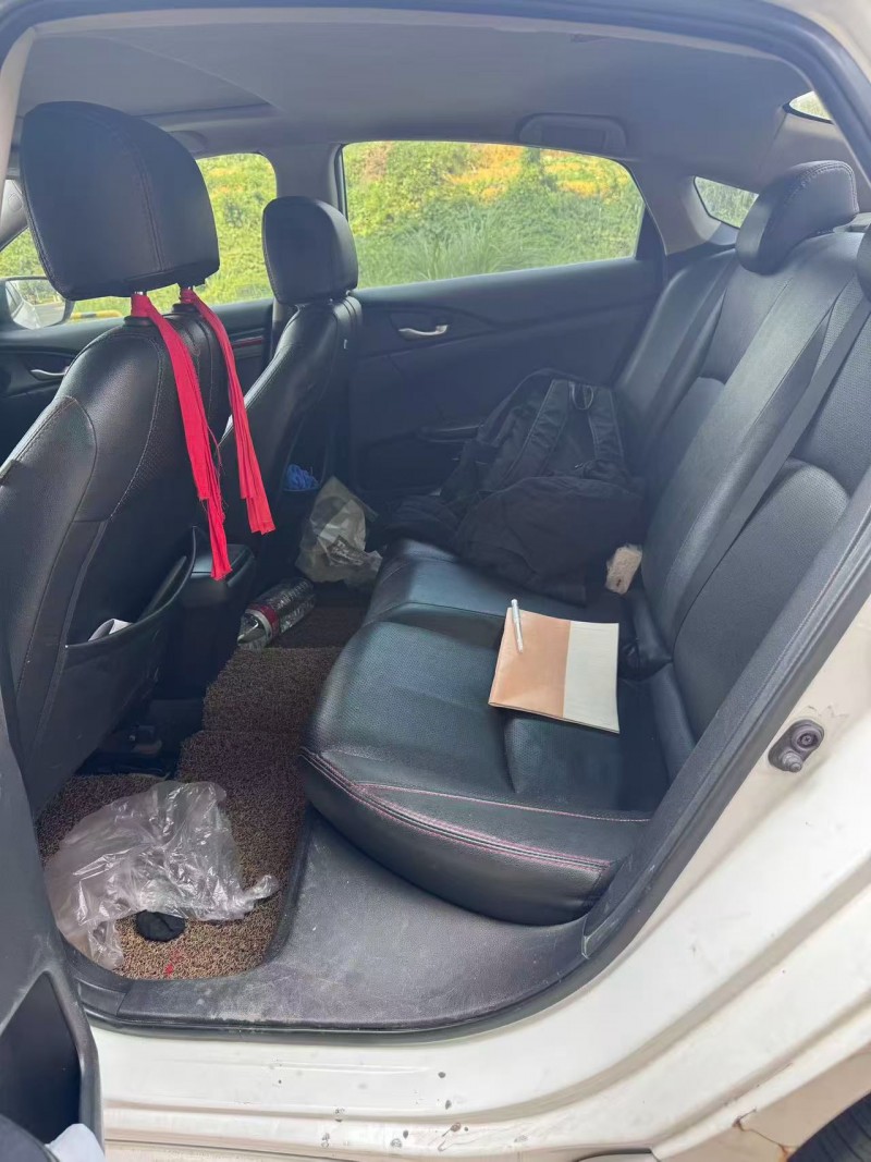 南昌17年本田思域5