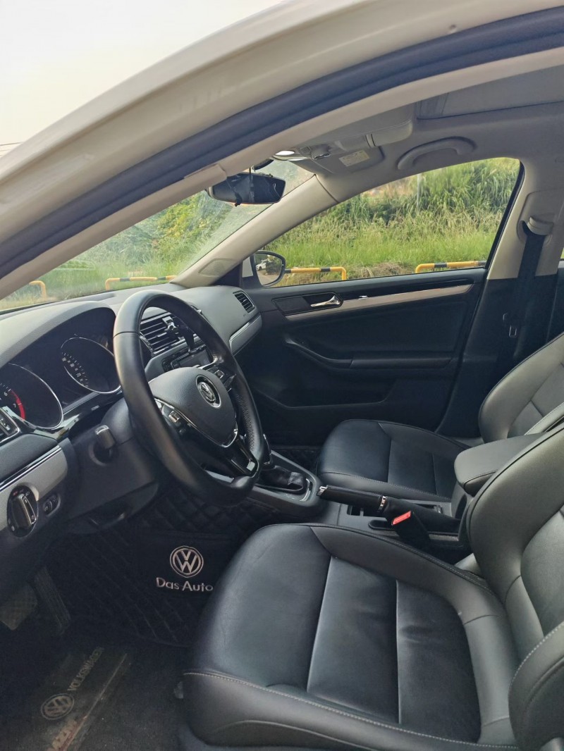 南昌18年大众速腾6