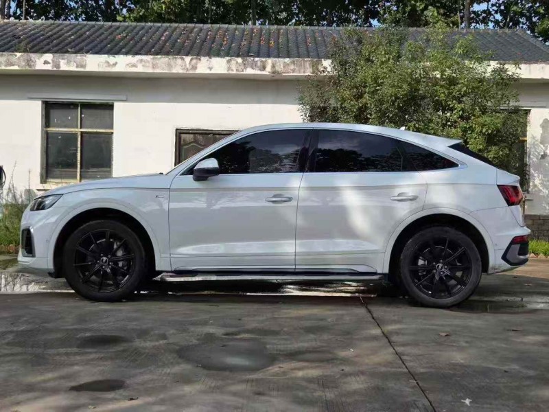 洛阳21年奥迪Q57