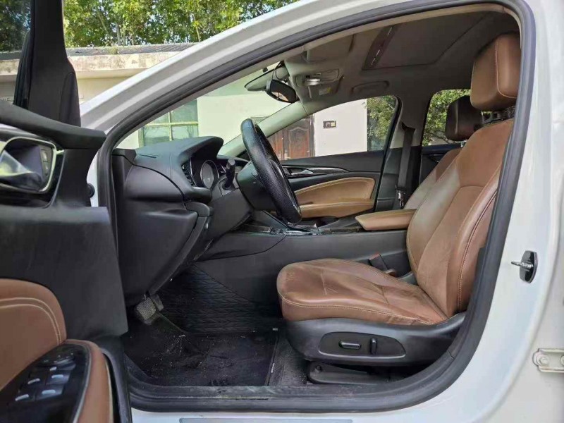 洛阳18年别克君威4