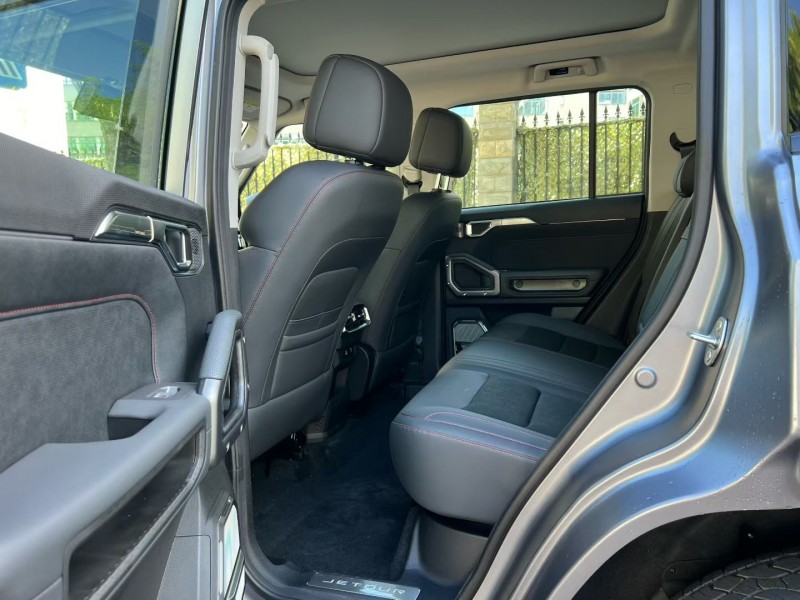 深圳25年奇瑞捷途2