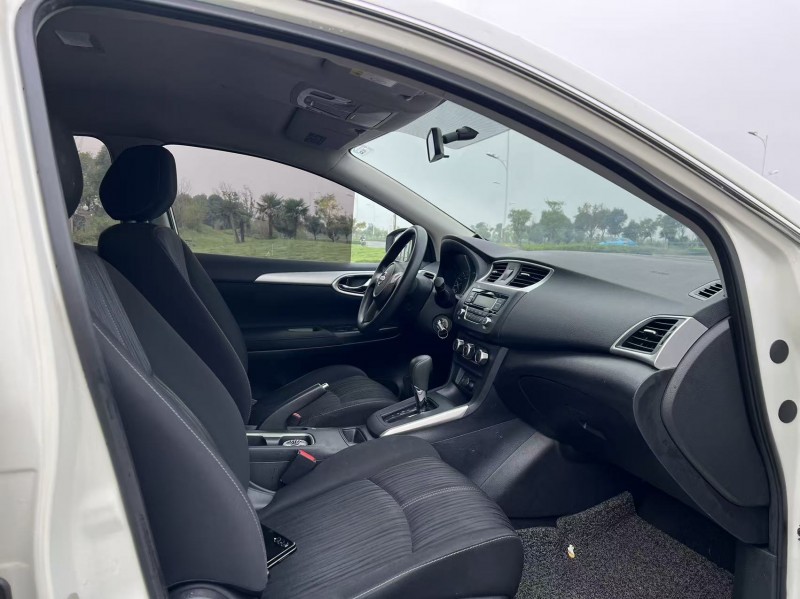 盐城19年日产轩逸6