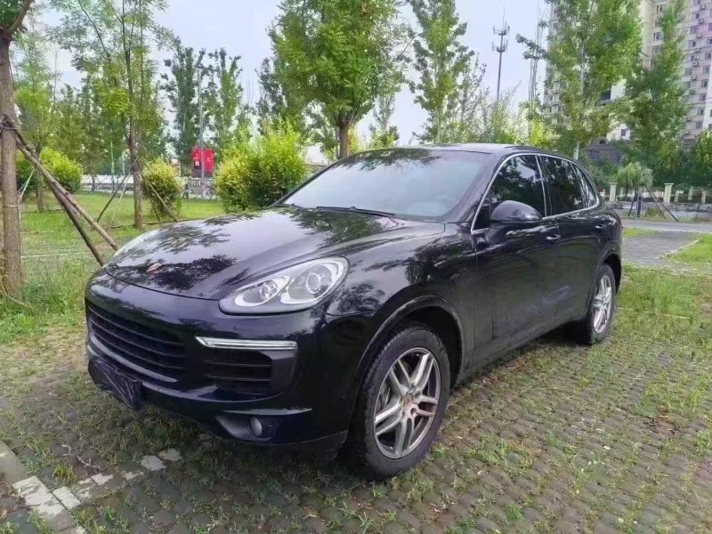 秦皇岛18年保时捷卡宴4