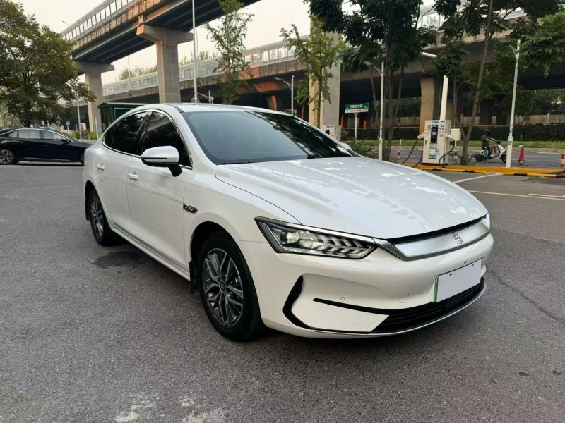 长沙24年比亚迪秦3