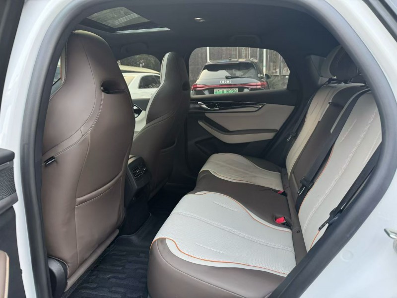 长沙24年比亚迪秦8