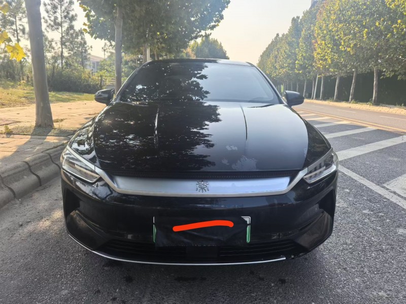 黄石24年比亚迪秦1