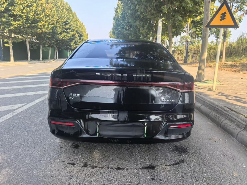 黄石24年比亚迪秦9