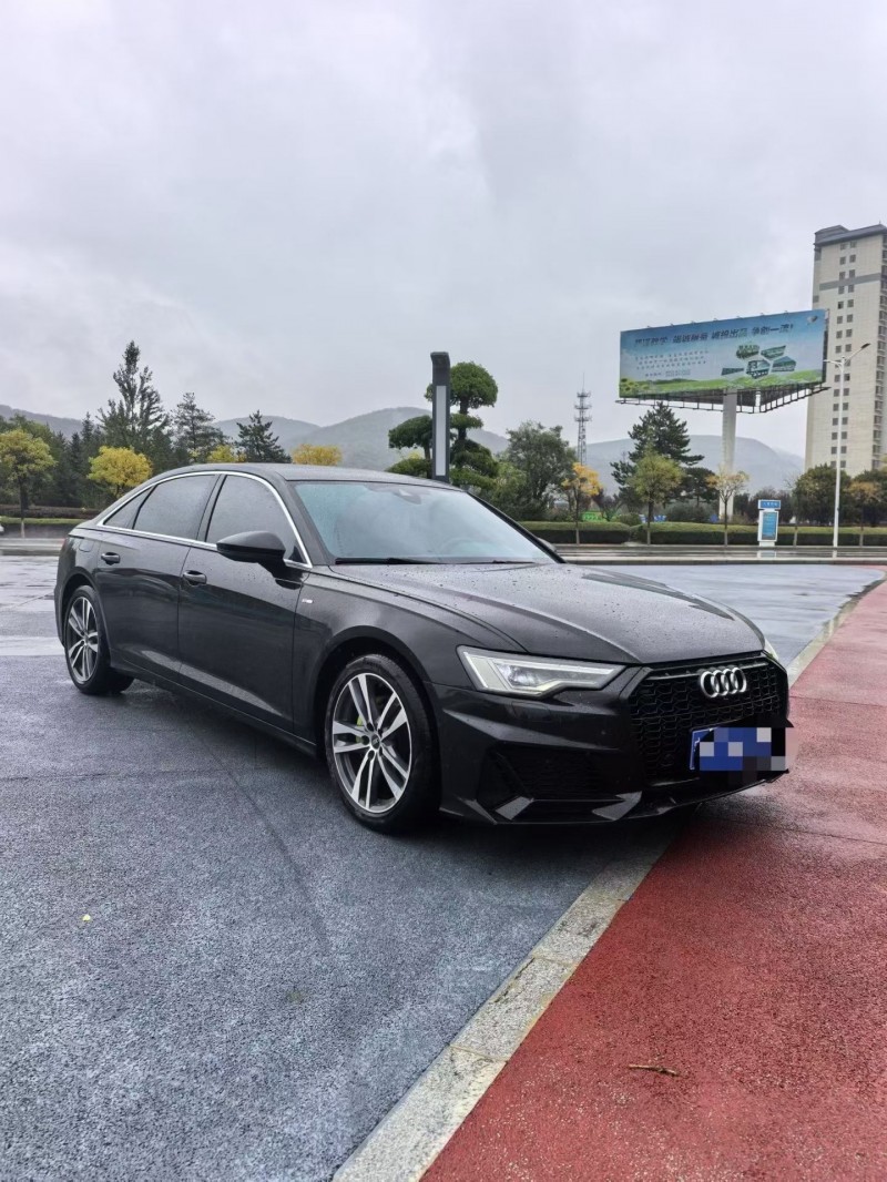 平凉23年奥迪A6L2