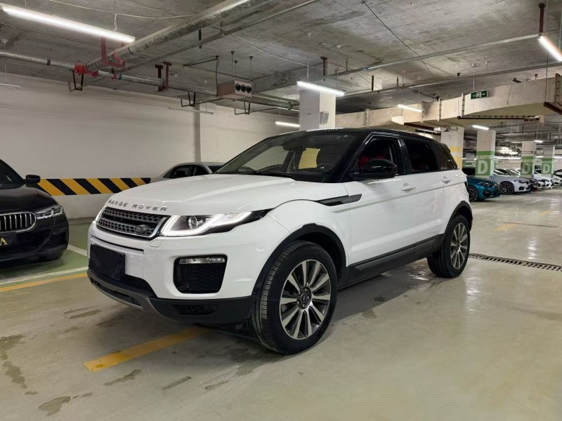 成都18年路虎极光2