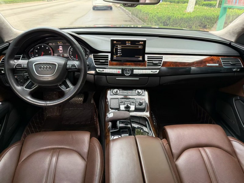 聊城16年奥迪A8L3