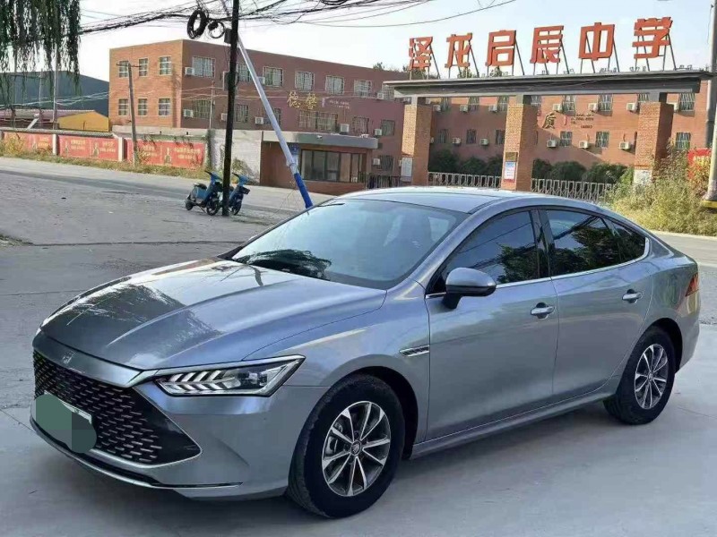 保定23年比亚迪秦2