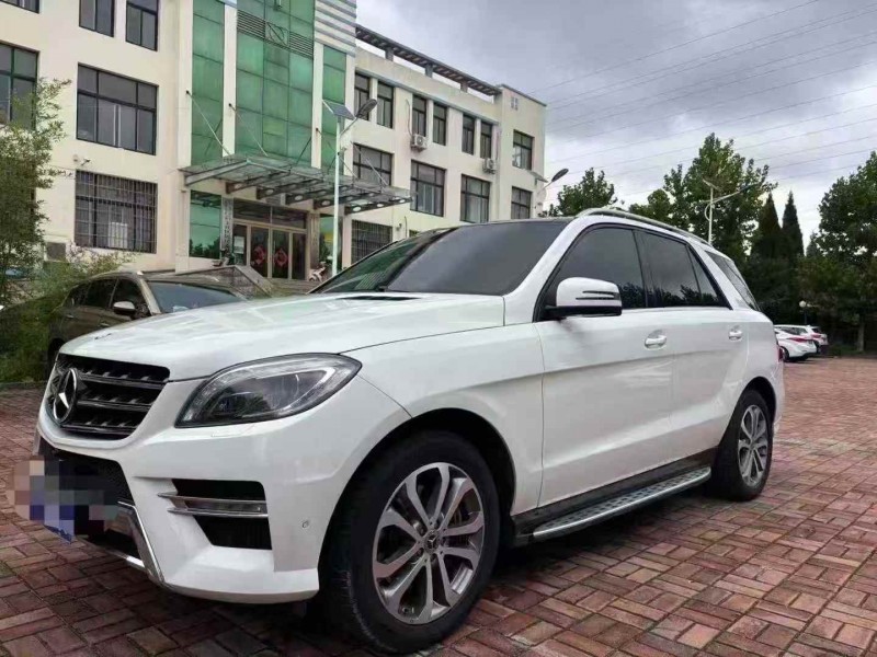 济南15年奔驰ML2