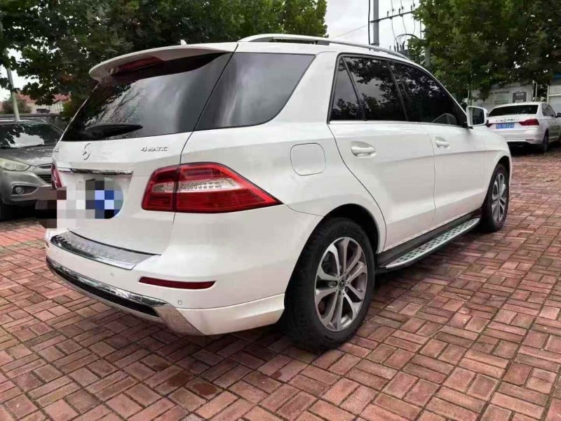 济南15年奔驰ML8