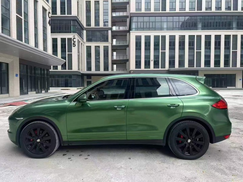 广州11年保时捷卡宴7