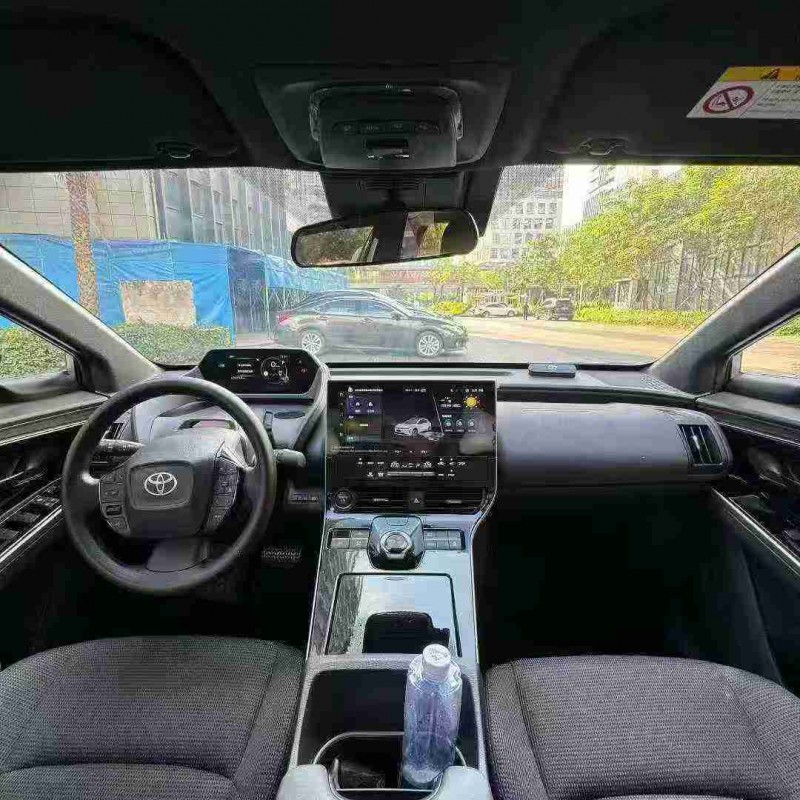 佛山25年丰田铂智5