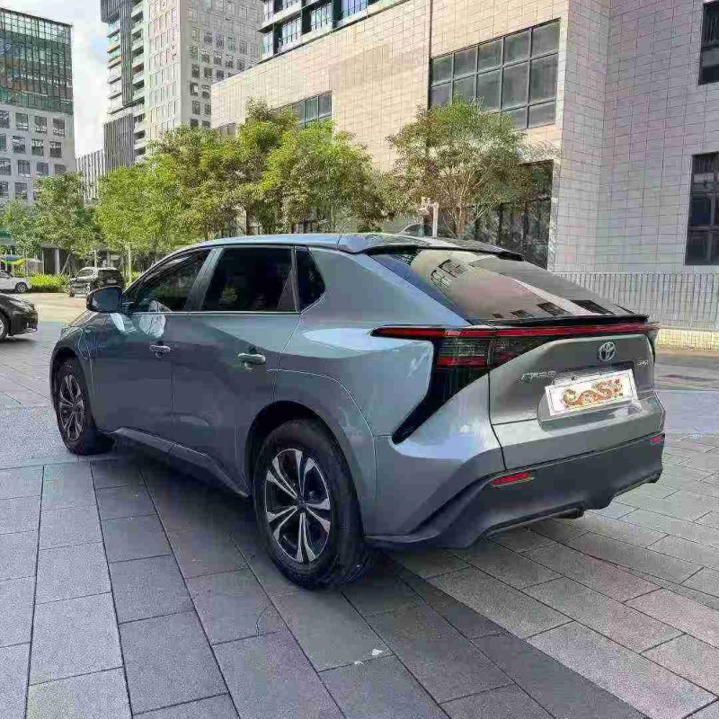 佛山25年丰田铂智7