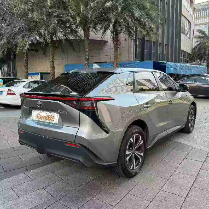 佛山25年丰田铂智8