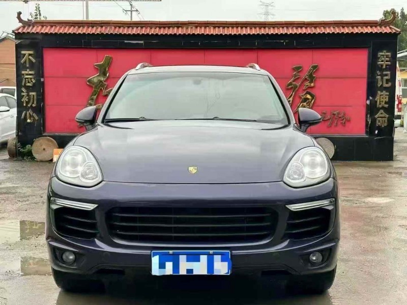 淄博18年保时捷卡宴1