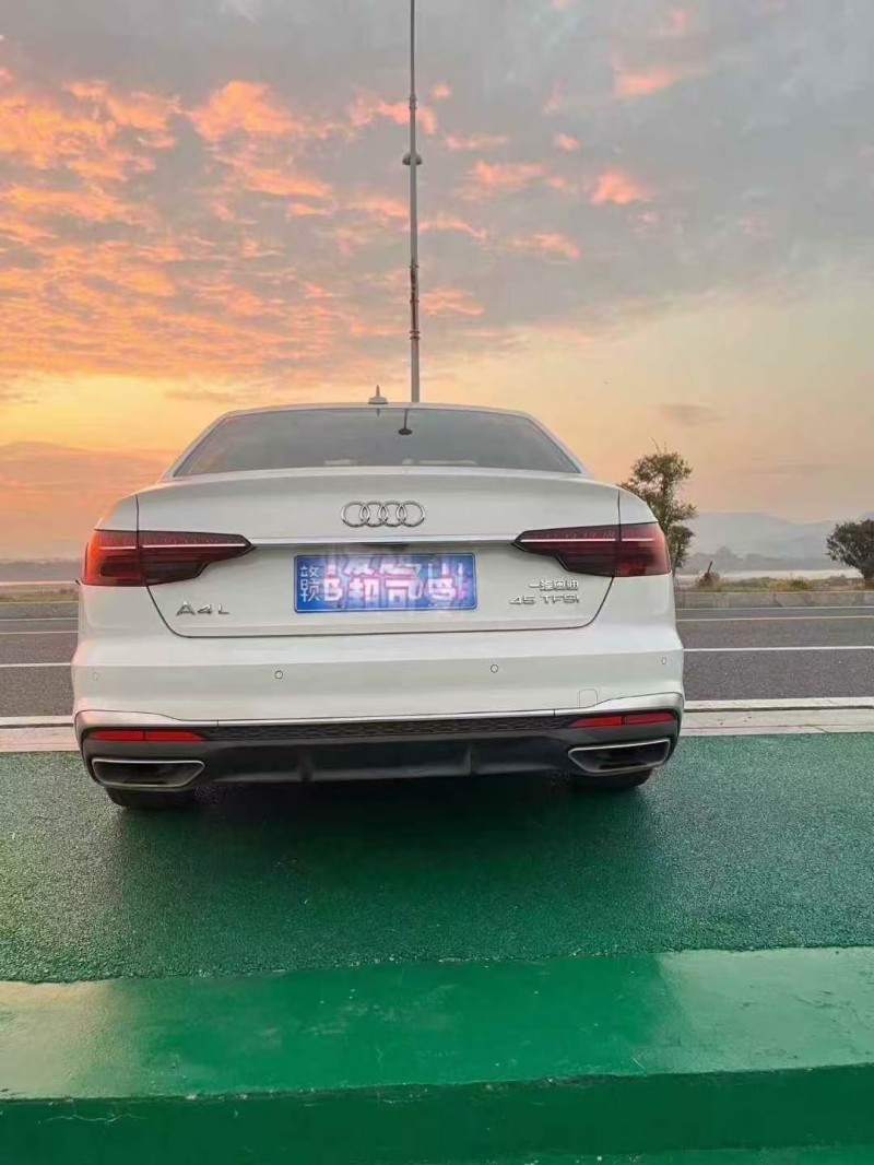 广州22年奥迪A4L9
