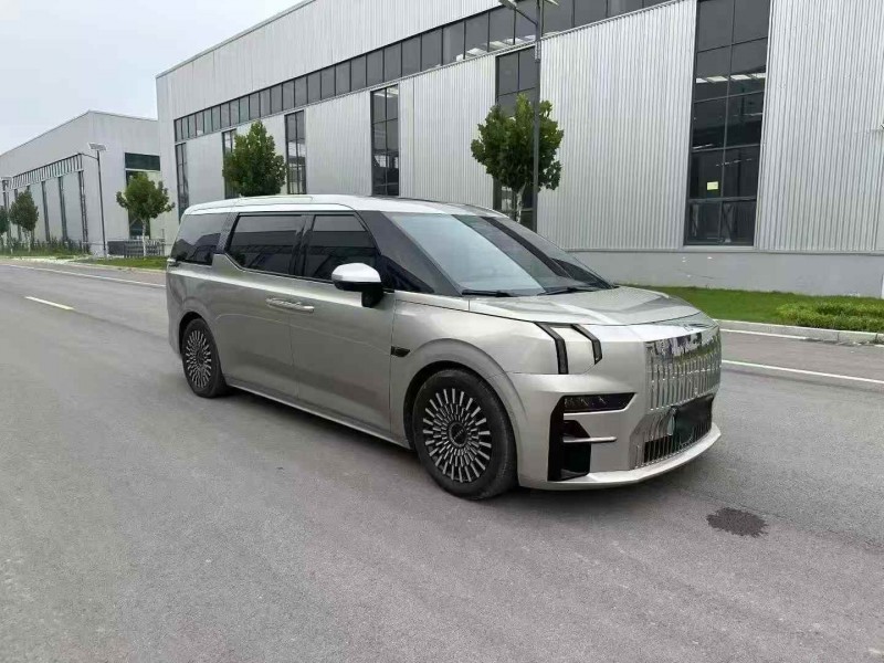 烟台23年极氪汽车0092