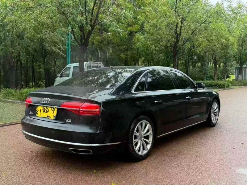 聊城16年奥迪A8L6