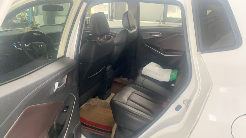 安阳20年长安汽车CS155