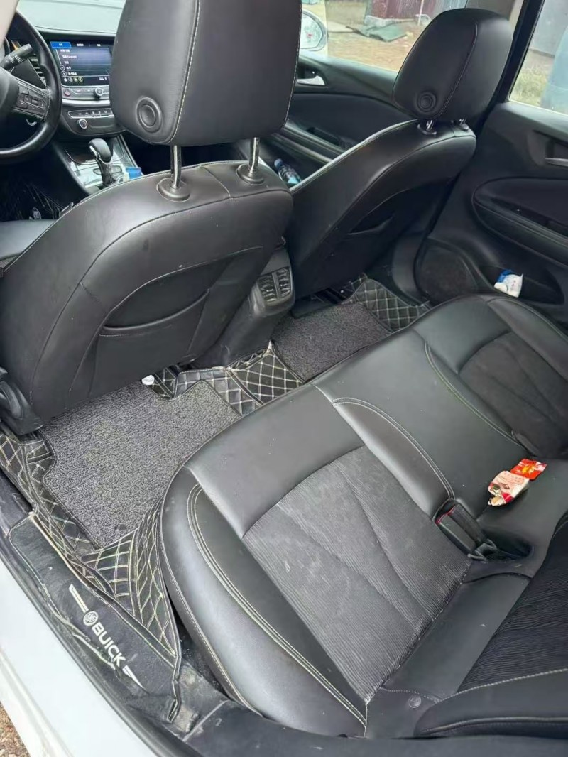 菏泽22年别克威朗6