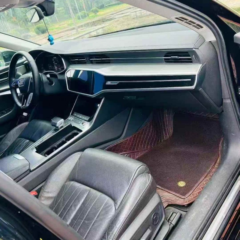 青岛19年奥迪A6L4