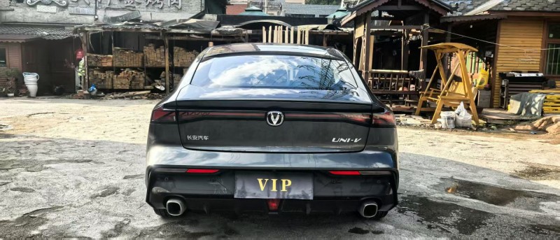 安顺25年长安汽车UNI8