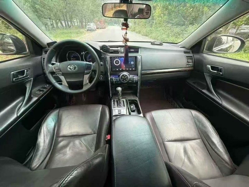 菏泽14年丰田锐志4