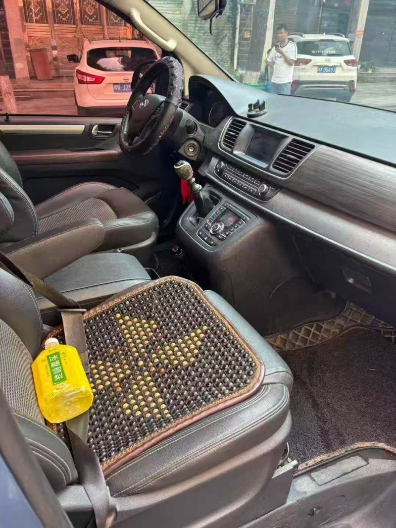 长沙19年大通maxus4