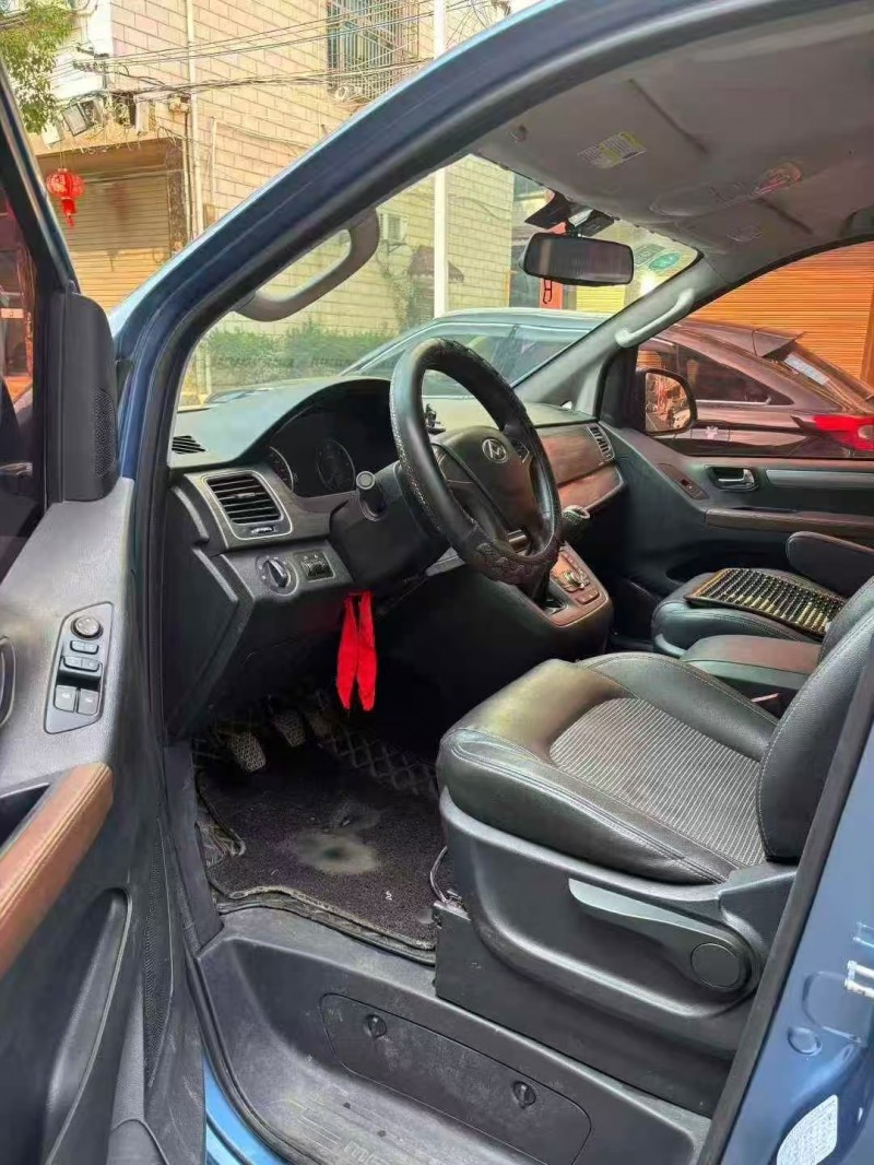 长沙19年大通maxus5