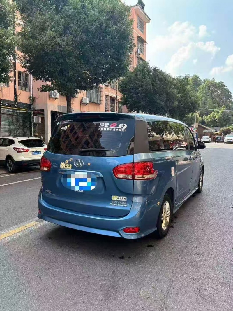 长沙19年大通maxus8