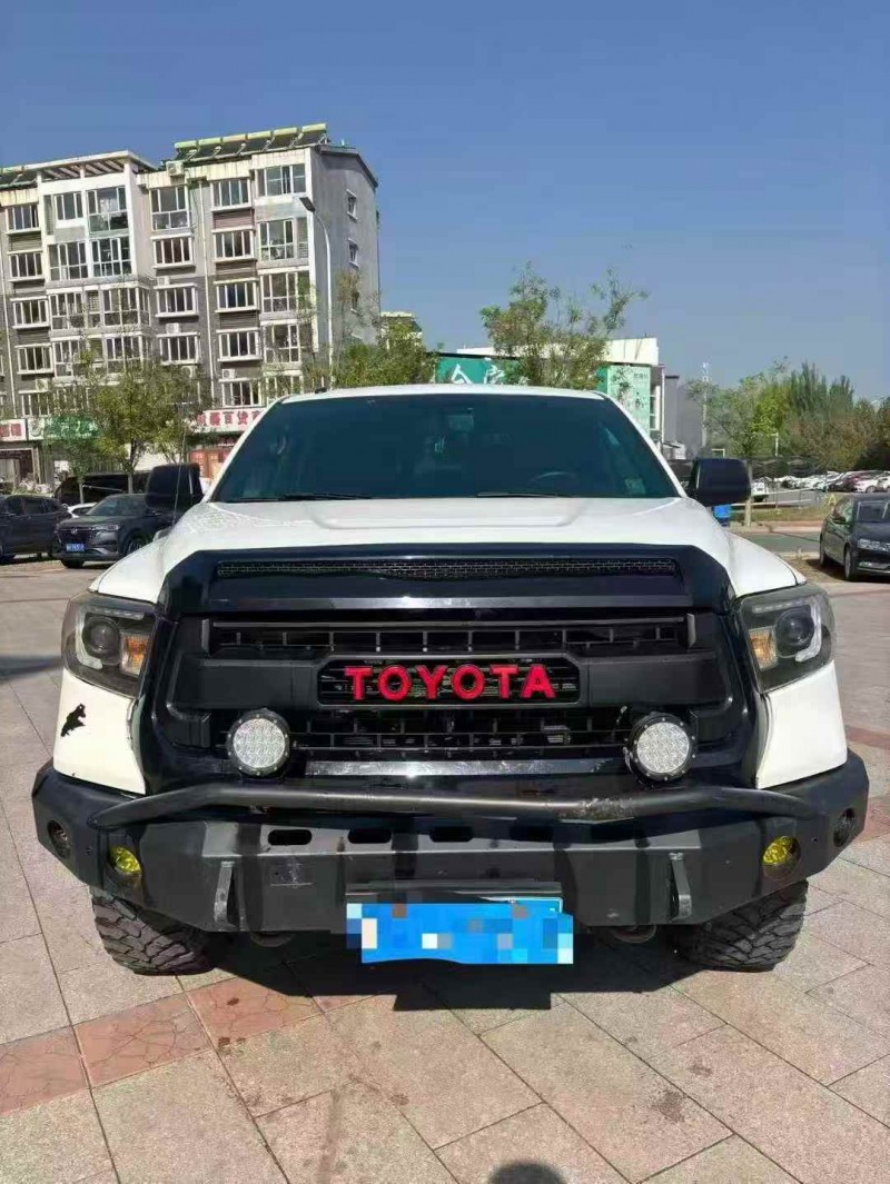 唐山14年丰田坦途1