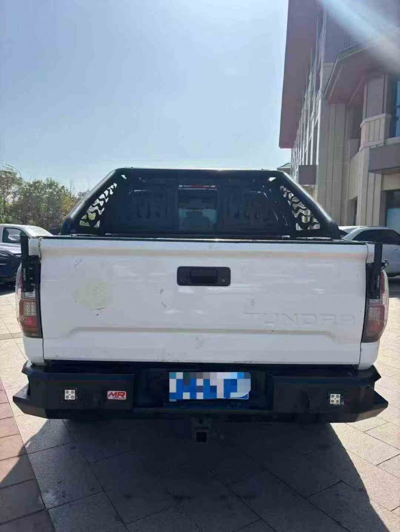 唐山14年丰田坦途9