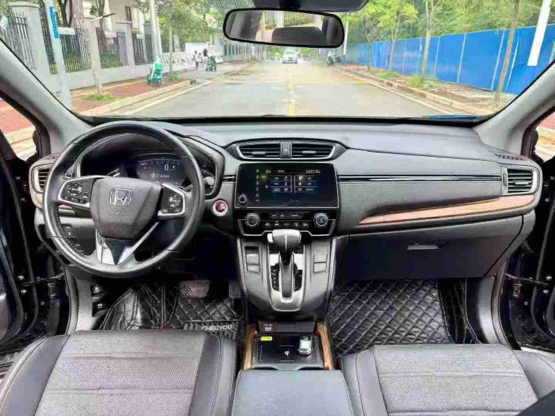 南宁22年本田CRV5