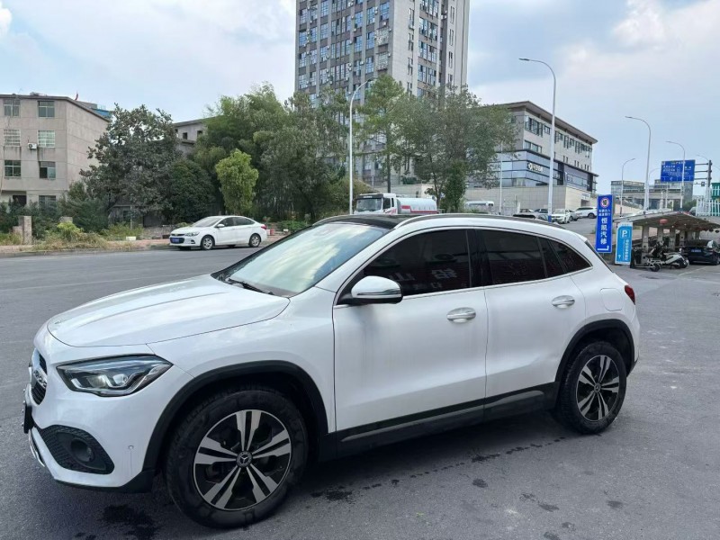 萍乡23年奔驰GLA2