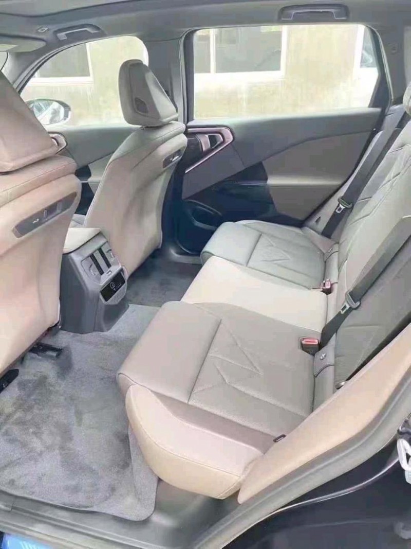 青岛25年宝马X35