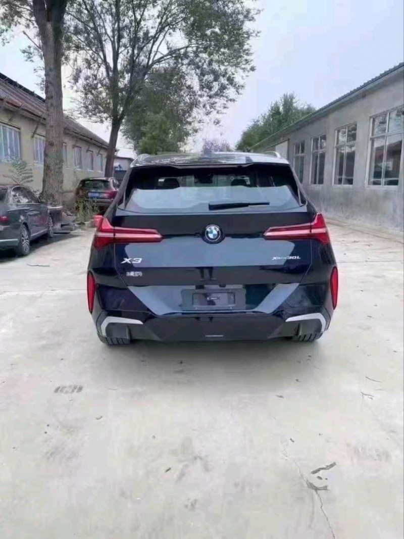 青岛25年宝马X38