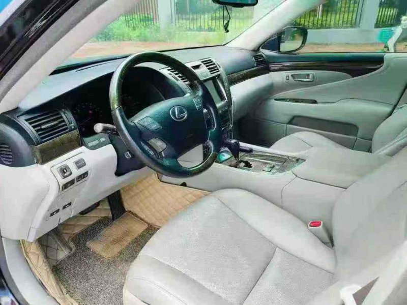 南宁07年雷克萨斯LS4