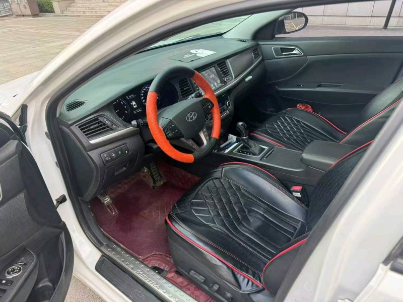 济南19年现代名图5