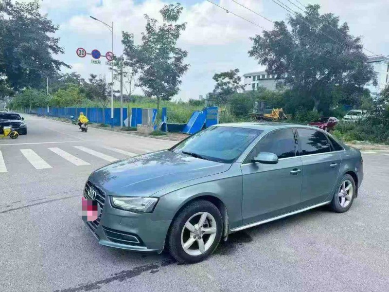 南宁16年奥迪A4L3