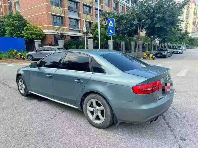 南宁16年奥迪A4L7