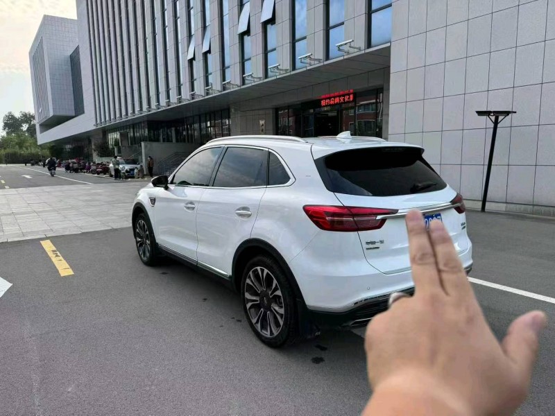 济南21年红旗HS55