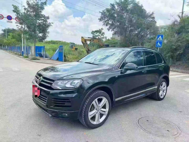 南宁13年大众途锐3